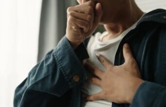 Understanding Pulmonary Fibrosis Awareness Month: Promoting Lung Health