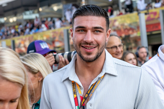 Tommy Fury & Alcohol: Beyond the Headlines
