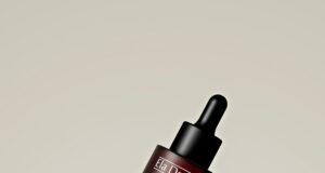 2026 Retinol Guide: Strengths, Uses & Pairing With Treatments