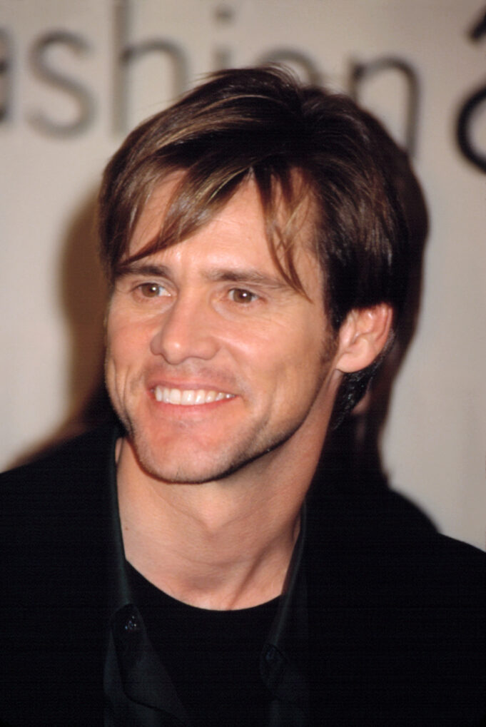 Jim,Carrey,At,The,Vh1/,Vogue,Fashion,Awards,,Nyc,,10/19/01 Jim Carrey's Unrecognizable Face: Surgery or Alexis Stone?