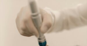 Micro-Coring: The Needle-Only Facelift Guide