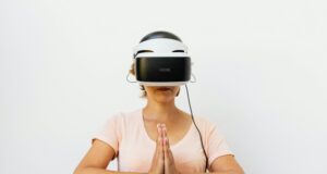 VR Therapy: Pain Management in Clinics