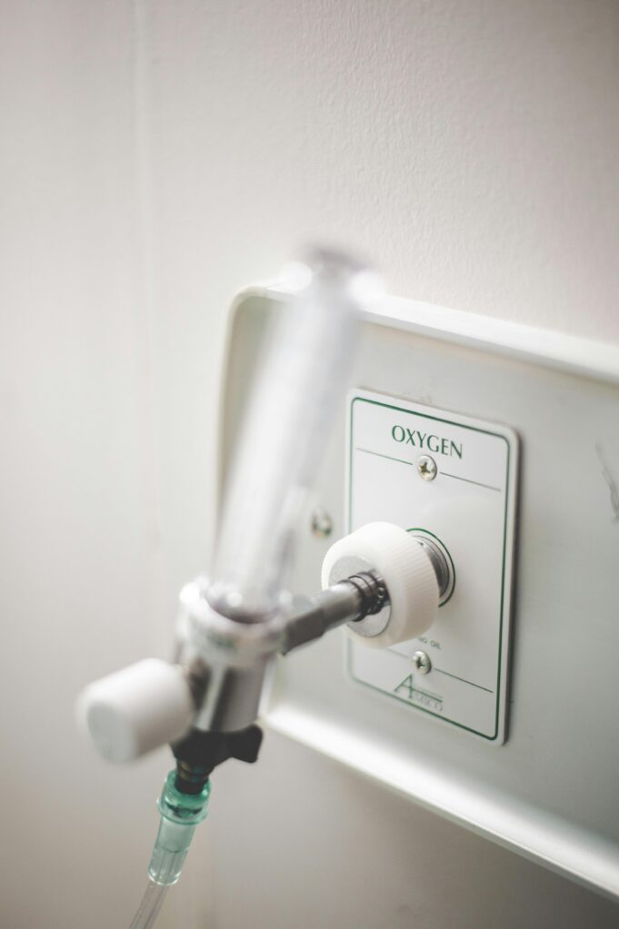 pexels-stephentcandrews-9408873 Hyperbaric Oxygen Chambers: The HBOT Wellness Trend