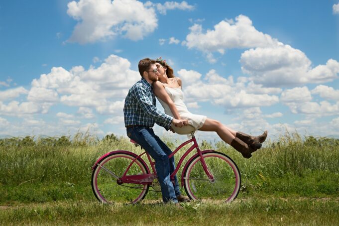 3194556-happy-valentines-day-1718244_1920 Summer Lovin': Romantic, Low-Sweat Date Ideas for the Next Heat Wave