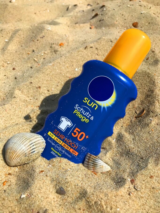 markusmarcinek-suncream-2372366_1920 The Best Suncreams of 2026 That Won't Leave You Looking Ghostly in Holiday Photos