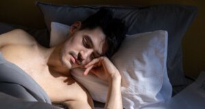 Why the Heat Makes You Feel Constantly Tired (and How to Reclaim Your Summer Energy)