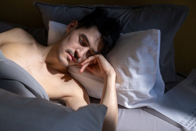 Why the Heat Makes You Feel Constantly Tired (and How to Reclaim Your Summer Energy)
