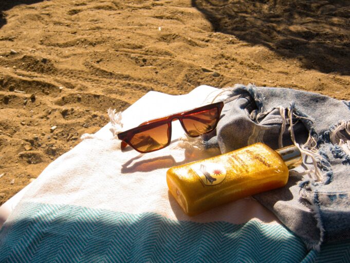 pexels-eren-hizli-852638760-27292777 Post-Sun Rescue: Sunkissed or Sunburnt? The Ultimate Emergency Routine for Overexposed Summer Skin
