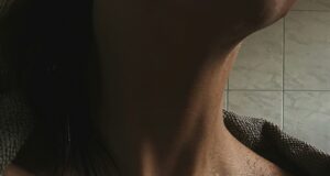 Interesting Medical Fact: Why We Sweat Differently as We Age (and How It Affects Body Odour)