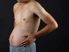 Beat the Bloat: Why Hot Weather Makes You Feel Puffy (and How to De-Puff Fast)