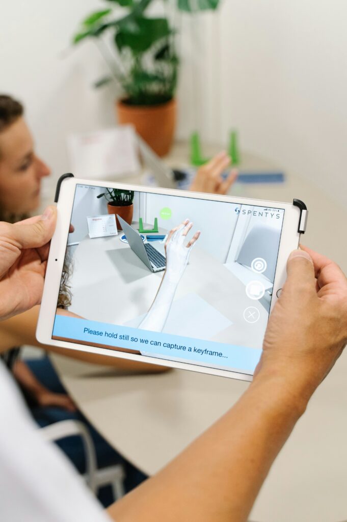 tom-claes-uD_nTJuZaiY-unsplash From Tracking to Tranquility: How Wellness Tech is Actively Reducing Modern Anxiety